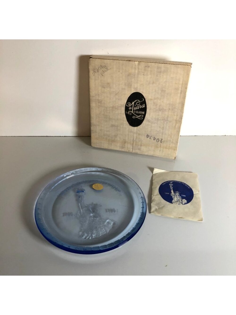 Tiara Exclusives Statue Of Liberty Centennial Glass Plate With Box Vintage T-273